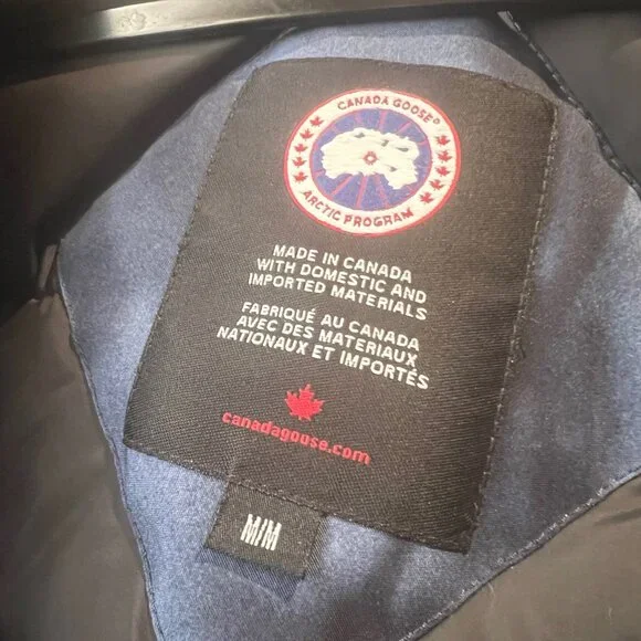 $1,950! AUTHENTIC Canada Goose Expedition Parka Fur Heritage - Blue Camo - M - Picture 6 of 11